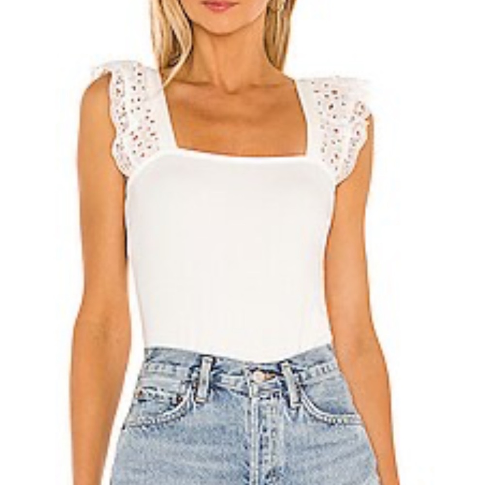 HEARTLOOM NELA TANK size MEDIUM COLOR WHITE NEVER WORN
